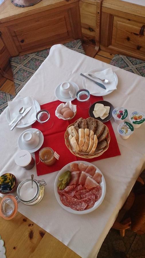 Nebbiu B&B Lo Scoiattolo מראה חיצוני תמונה