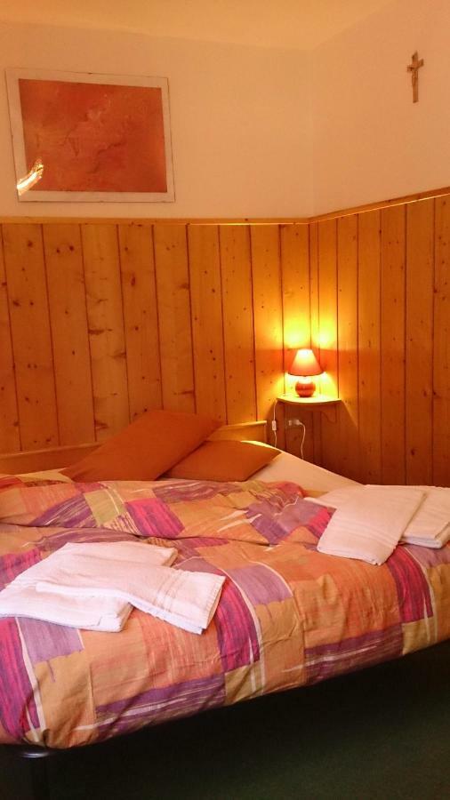 Nebbiu B&B Lo Scoiattolo מראה חיצוני תמונה